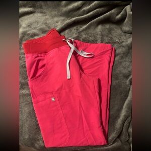 Figs shocking pink set